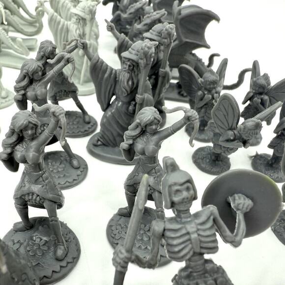 Lot Of 80 Wicked Duels Fantasy Creatures Wizards Ogres Fairies Plastic Figures - Picture 10 of 16